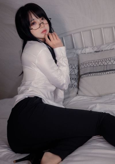 四人混战夏晴子vs沈娜娜