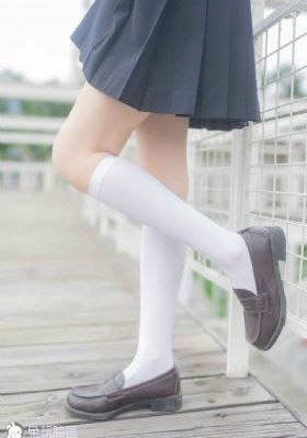 秋霞鲁丝