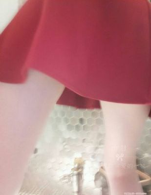 百媚千娇
