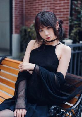 年轻老师的滋味伦理bd中字