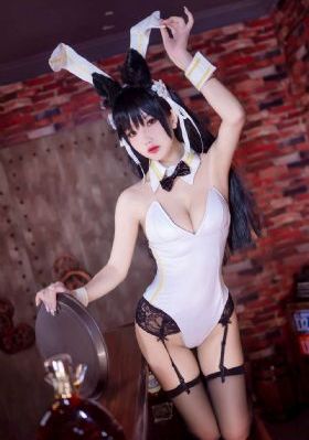 女子浴室啪啪hd三级