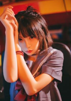 不羁的美女